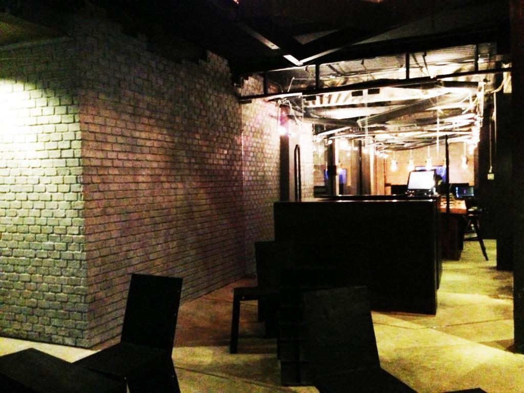 Thrive The Hostel : Patpong By The Belle 방콕 외부 사진